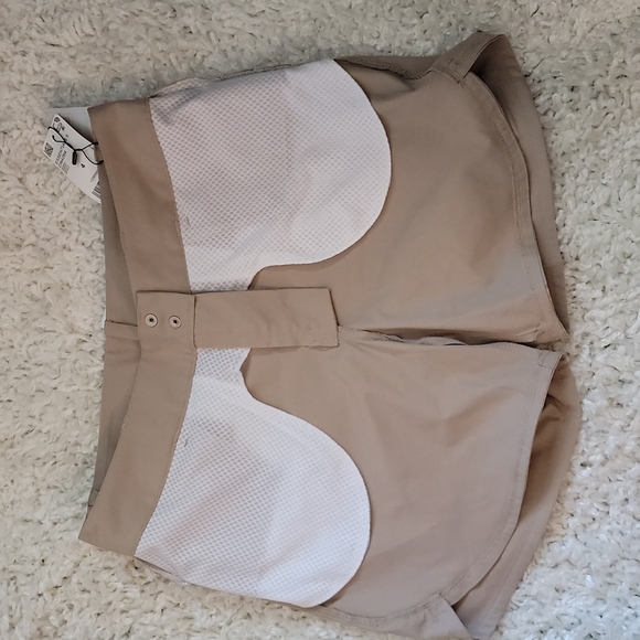 Adidas Short Size 4 - Picture 6 of 8